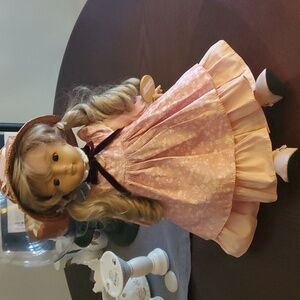 LA Cherie 80's Doll (1)